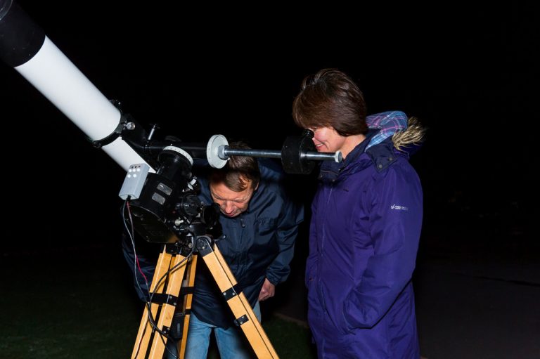 stargazing telescope for beginners stargazing telescope for beginners